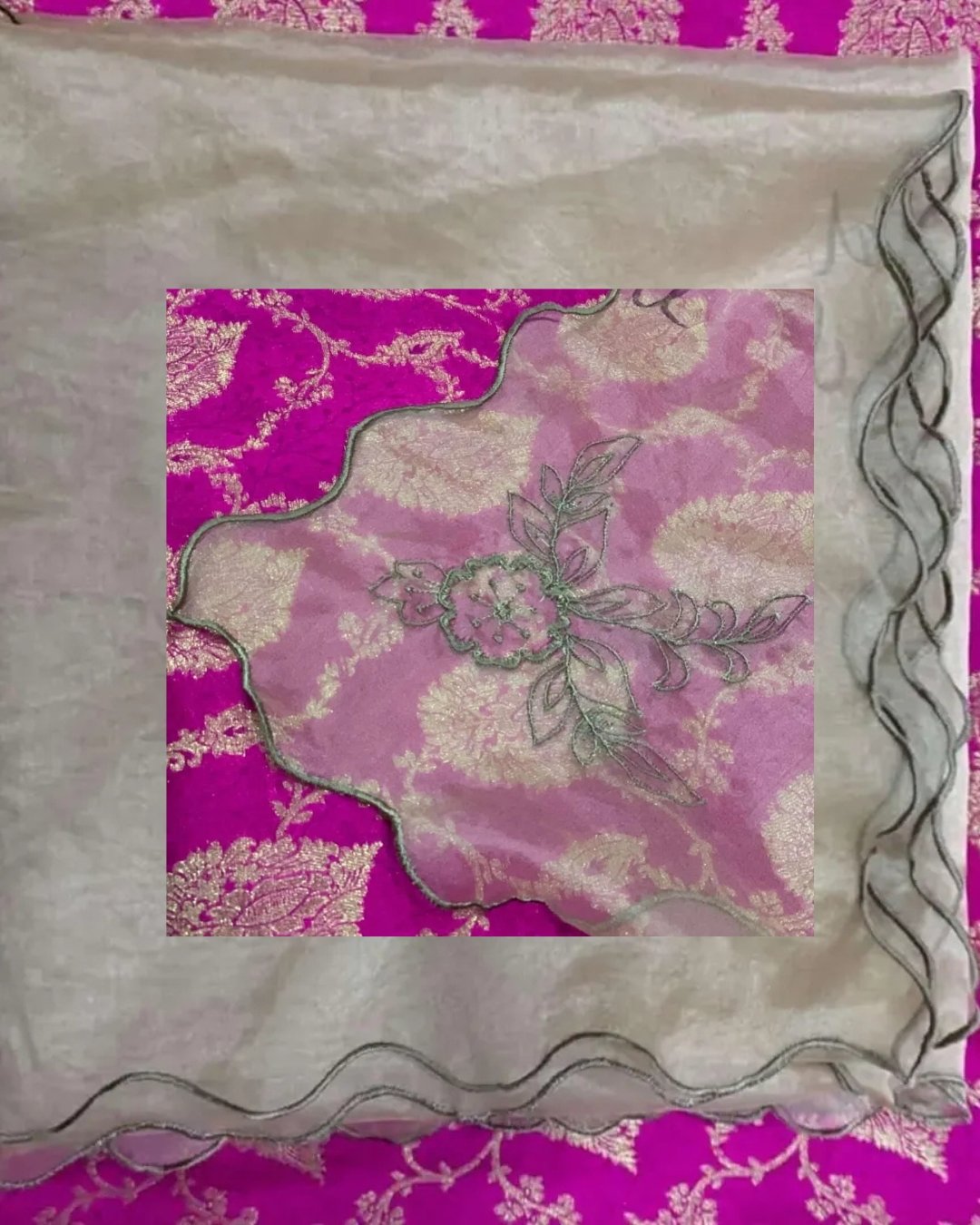 Banarsi jamawaar Suit image 3