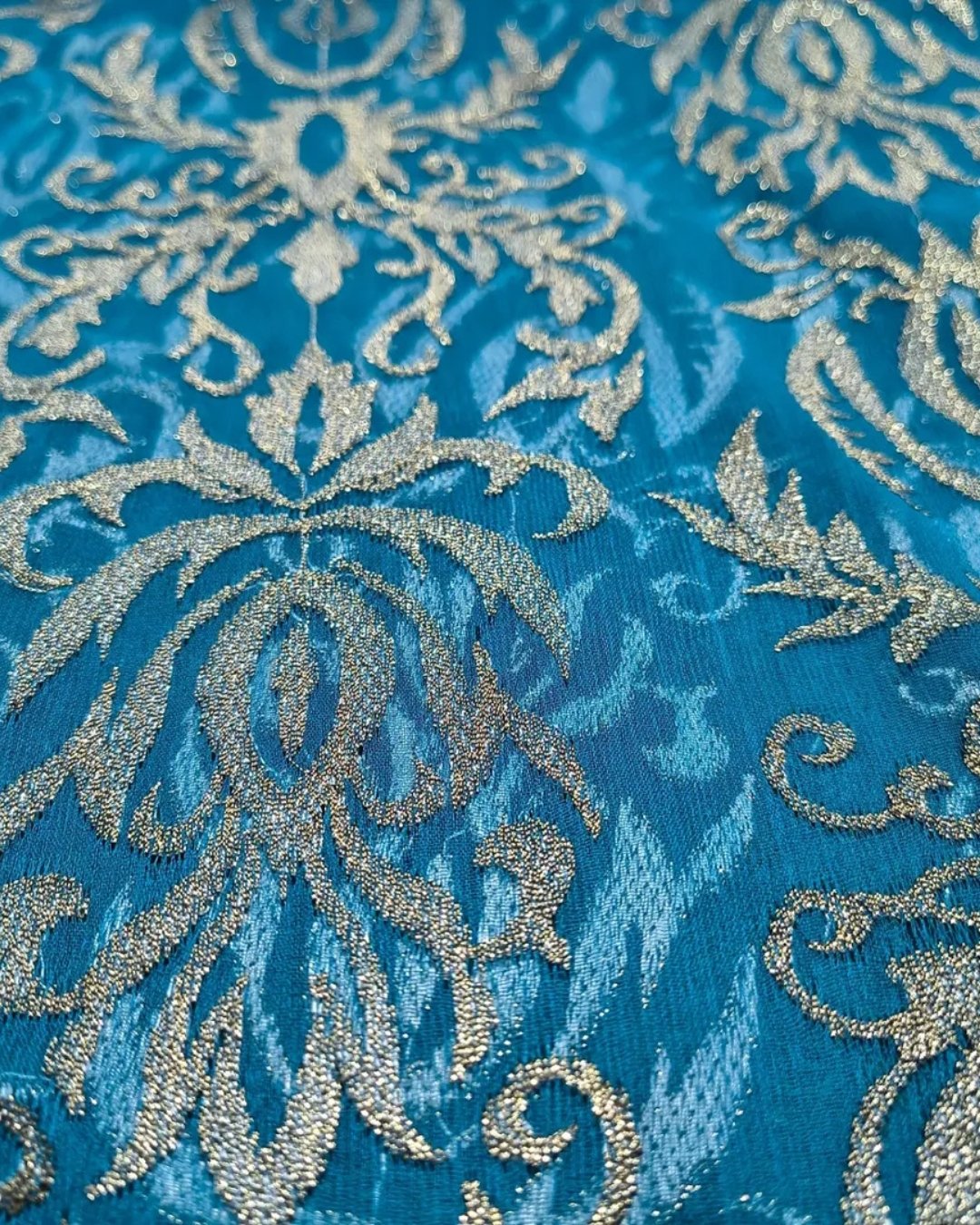 Chiffon tilla embroided three piece suit image 3