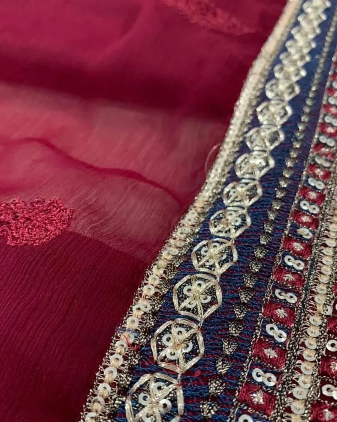 Chiffon embroidered 3 piece suit image 3