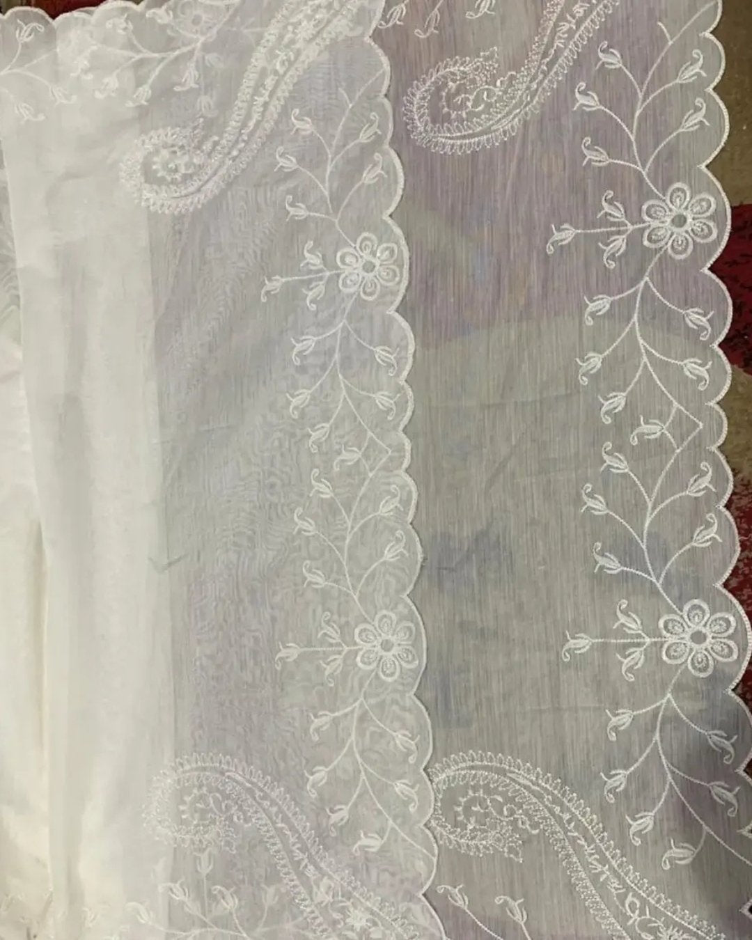 Premium embroidery, graceful borders & luxurious finish Dupatta image 5