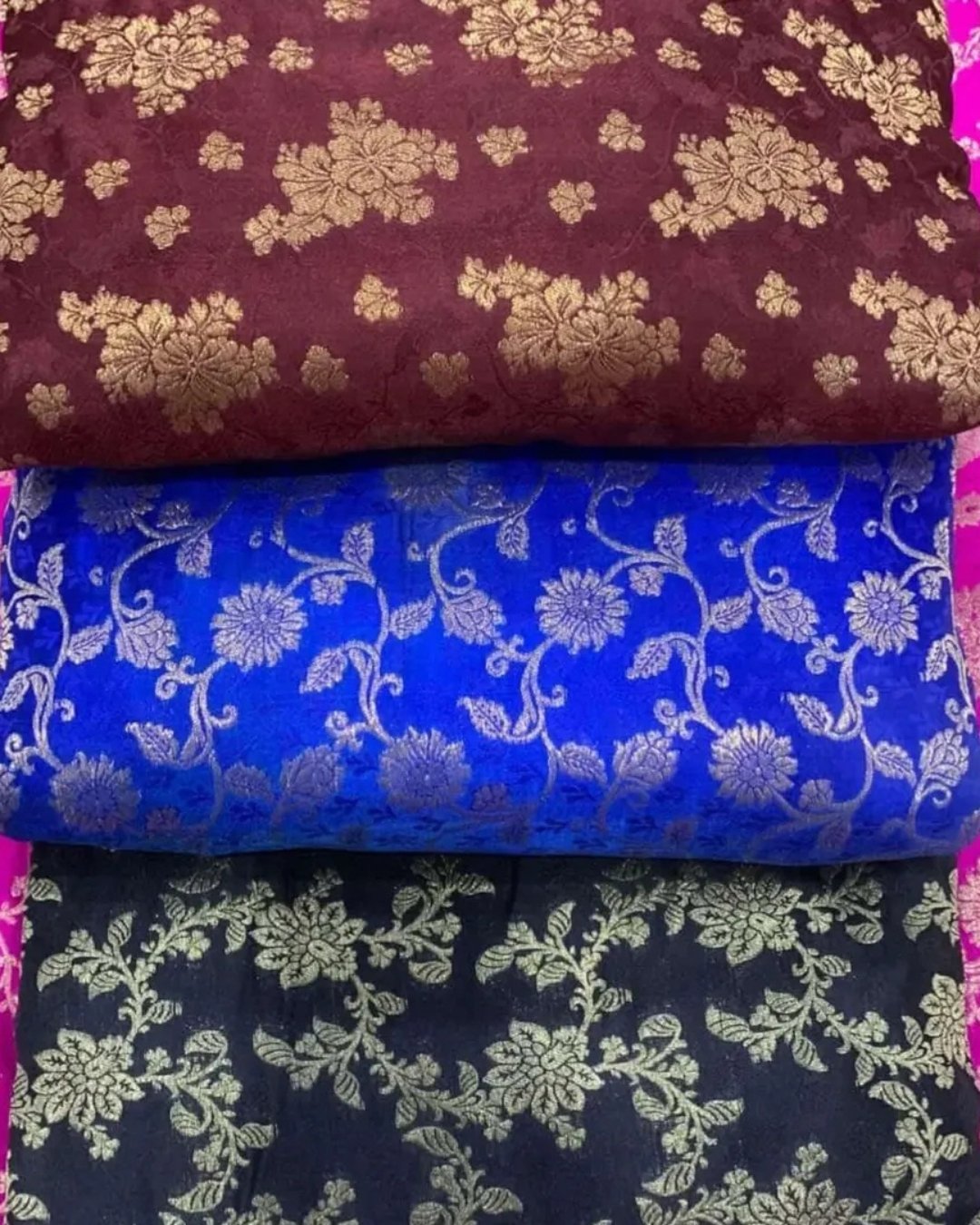 Banarsi jamawaar Suit image 6